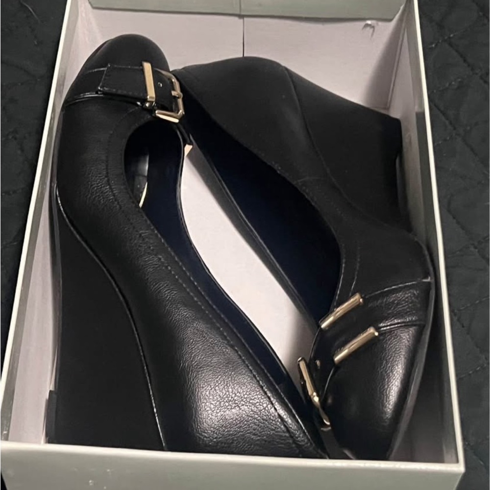 Jessica Simpson Black Wedge Shoes